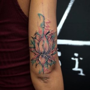 49-Watercolor-Lotus-Tattoos-Ideas